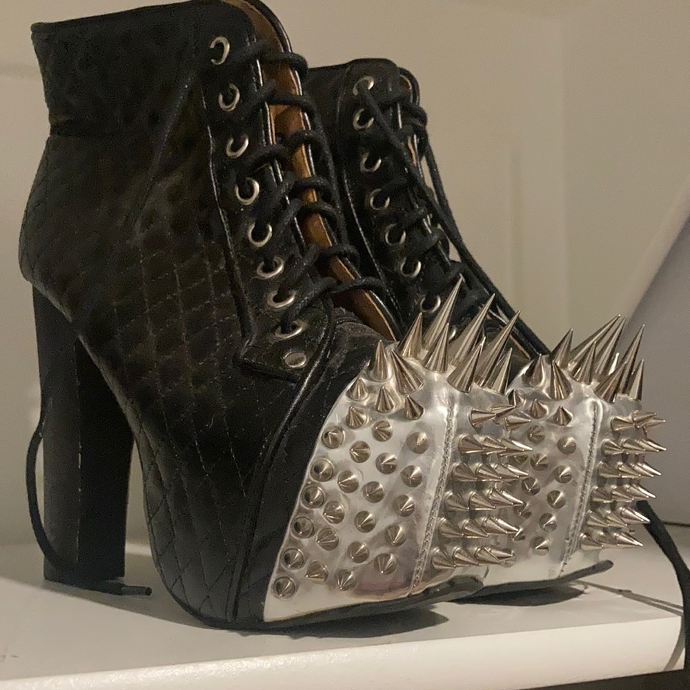 👋🏼Pre-loved Jeffrey Campbell litas